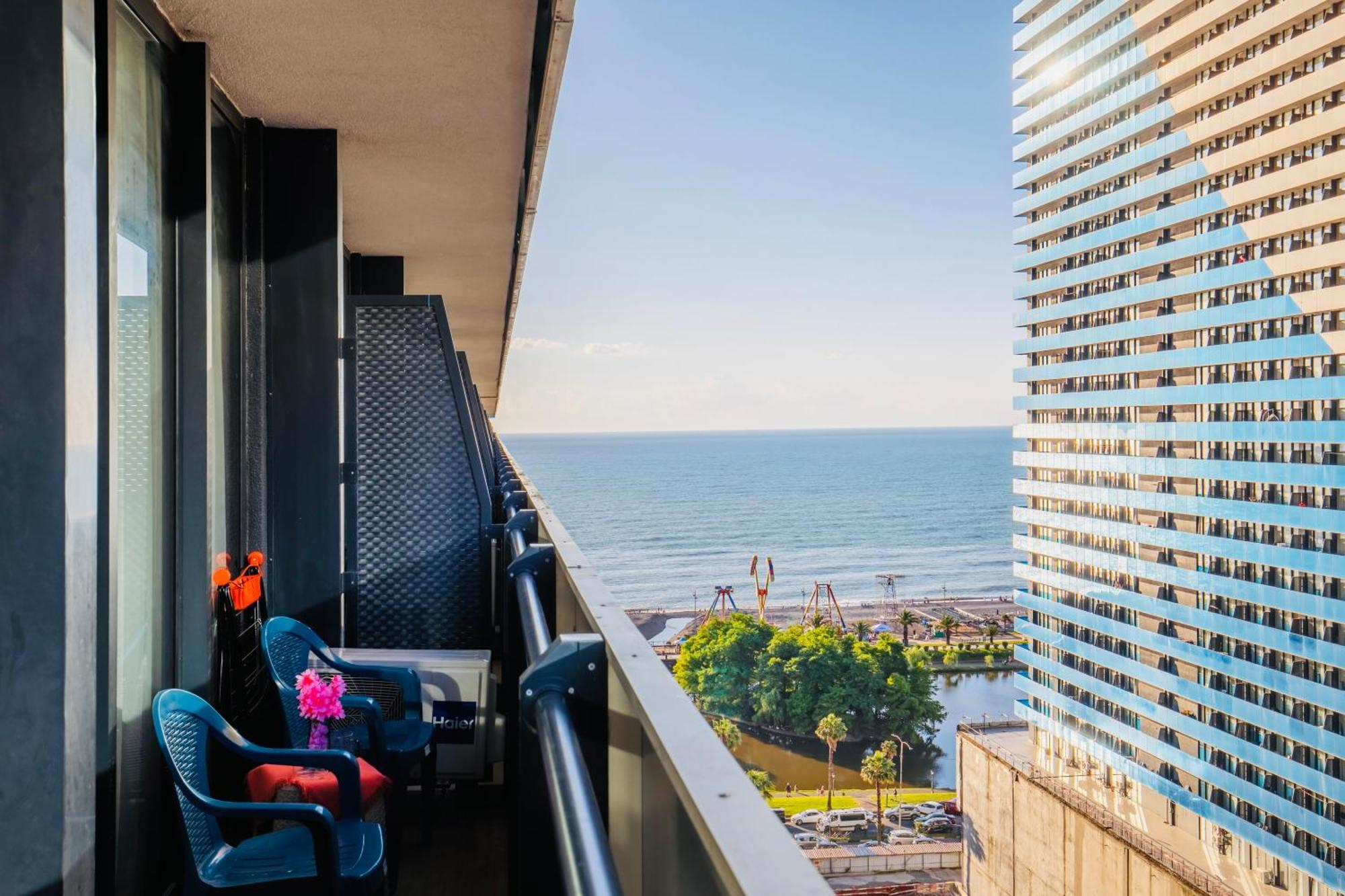 Aparthotel Orbi City Batumi Exteriér fotografie