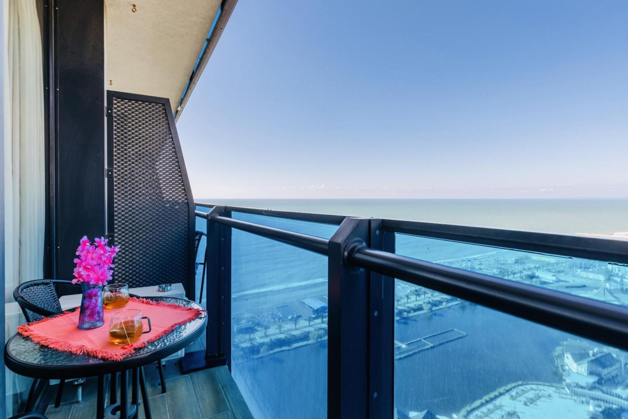 Aparthotel Orbi City Batumi Exteriér fotografie